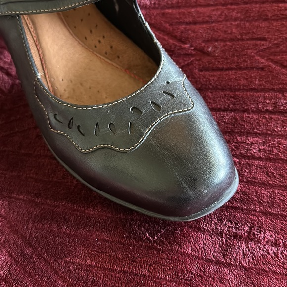 Cobb Hill dress shoes - Picture 5 of 5